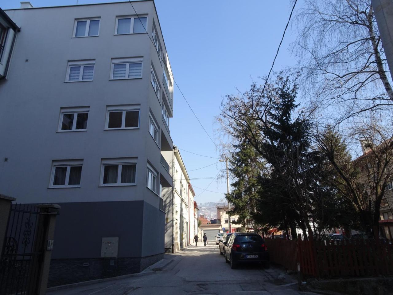 Quiet Apartment In City Center, Free Private Parking Sarajevo Exterior foto