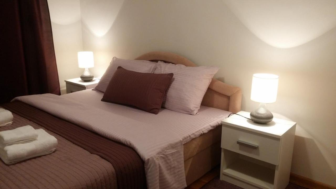 Quiet Apartment In City Center, Free Private Parking Sarajevo Exterior foto